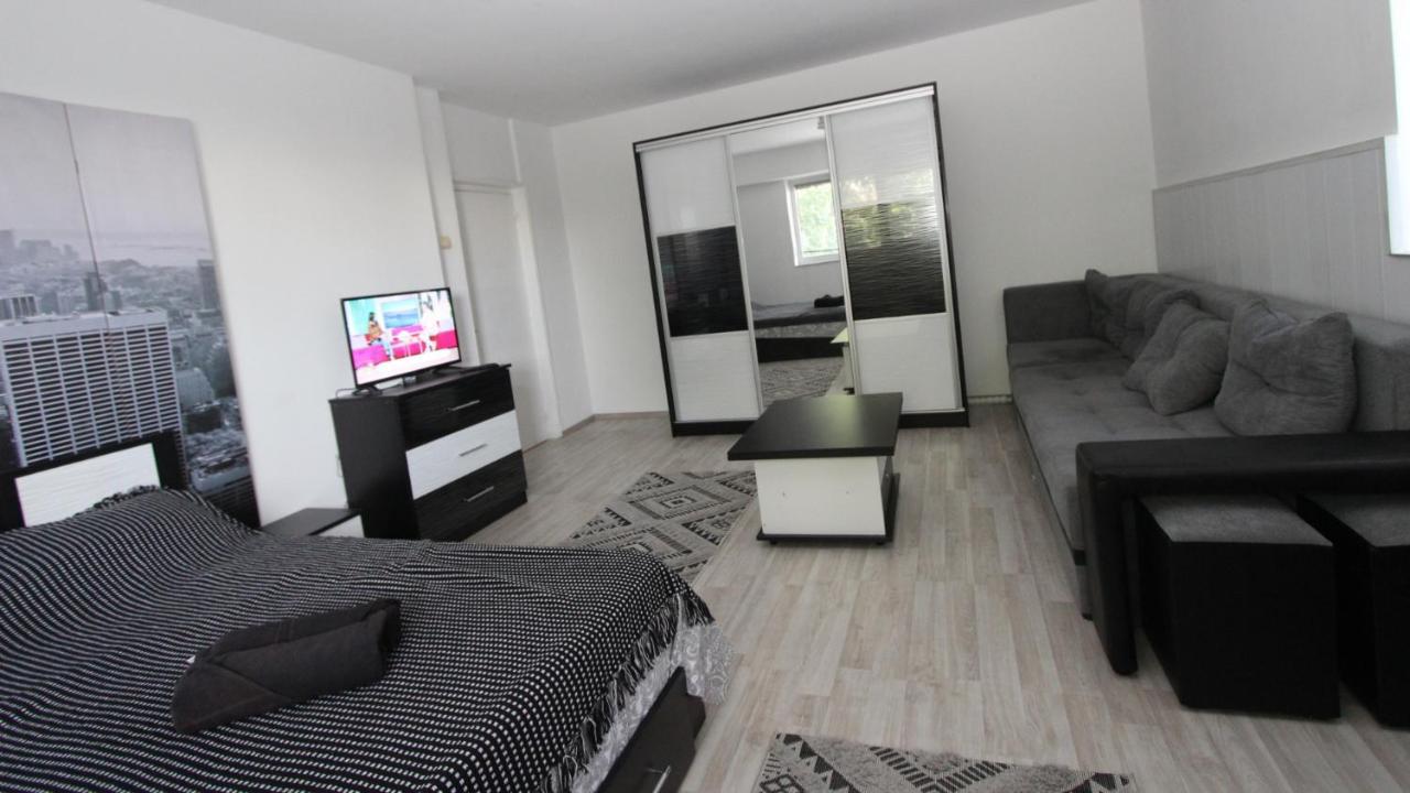 Apartament Holidays Host Splaiul Unirii Bukareszt Zewnętrze zdjęcie